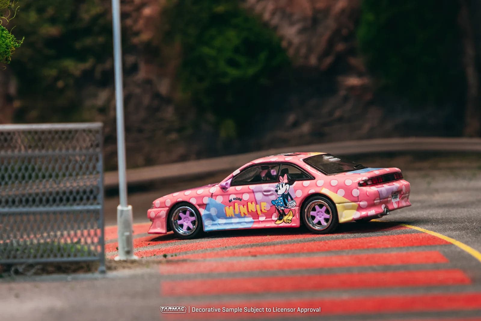 Tarmac Works VERTEX Silvia (S 14) Minnie Mouse - GLOBAL64 – 1:64 diecast car