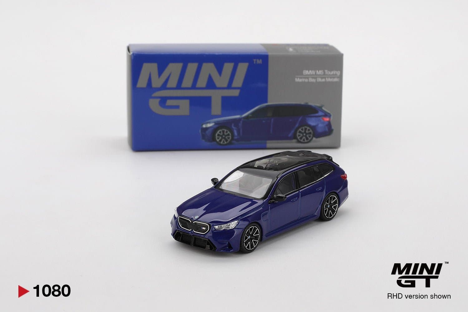 BMW M5 Touring Marina Bay Blue Metallic – 1:64 Mini GT diecast car