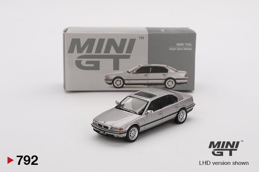 BMW 750IL Aspen Silver Metallic – 1:64 Mini GT diecast car