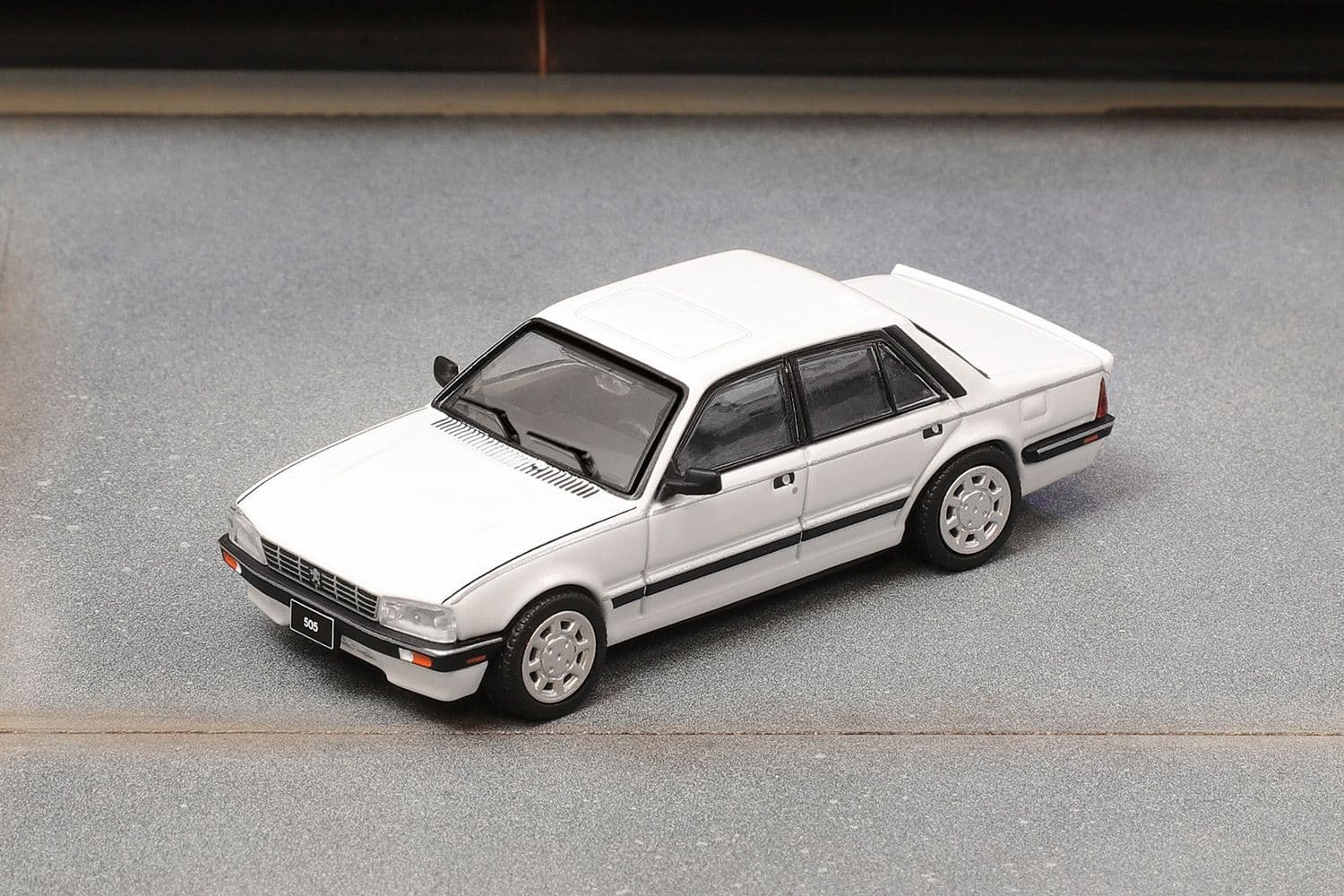 Peugeot 505 – 1:64 Shadow diecast car